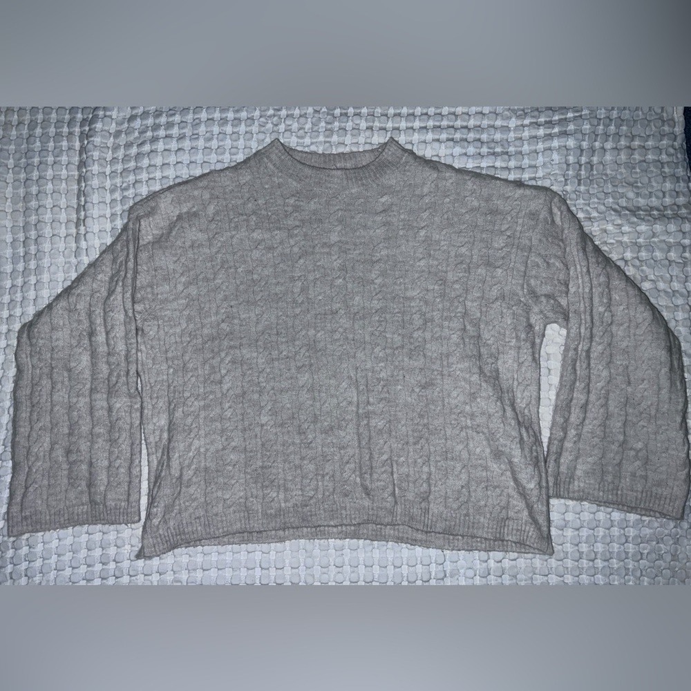 Zara women’s sweater with bell sleeve size small